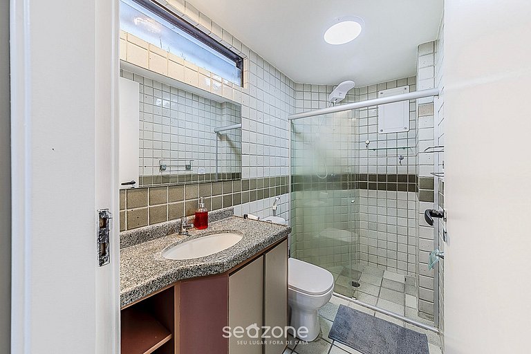 Studio prático em condomínio beira-mar ETE0308