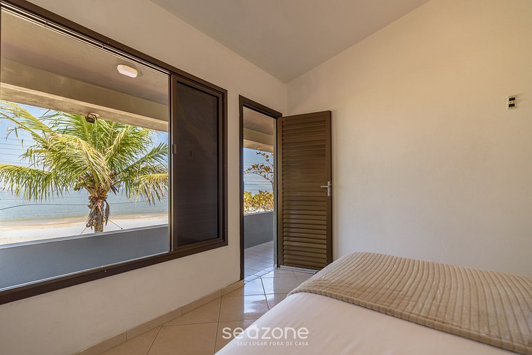 Casa 6Q pé na areia em Bombinhas ABM0101