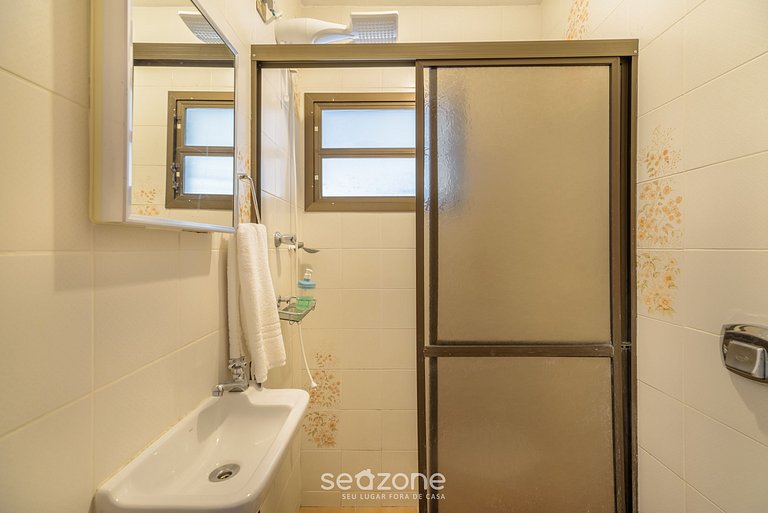 Casa 6Q pé na areia em Bombinhas ABM0101