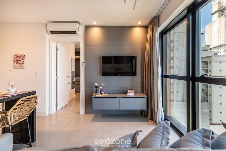 Apartamento com vista para o mar em condomínio a 280 metros