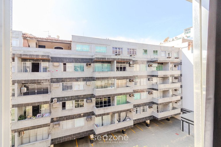 Apto confortável a 50m da Praia do Forte MZD0308