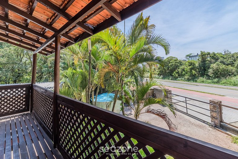 Apto dúplex en Bombinhas a 200m de la playa VLE008 Seazone