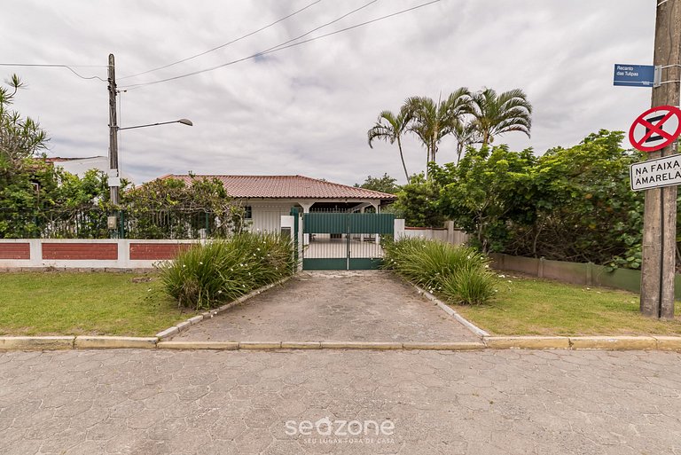 Hermosa Casa a 30m de la Playa en Floripa RTT1905