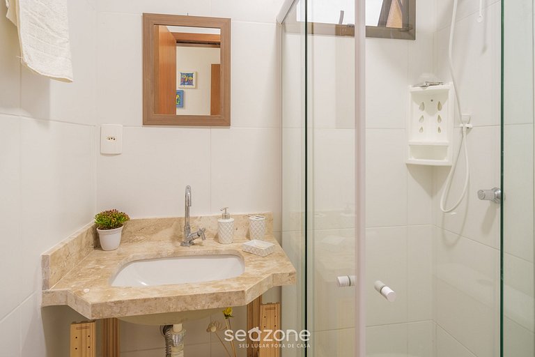 Apto cómodo c/piscina cerca de la playa VRL0002