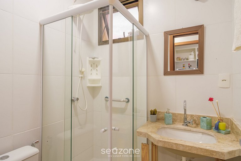 Apto cómodo c/piscina cerca de la playa VRL0002