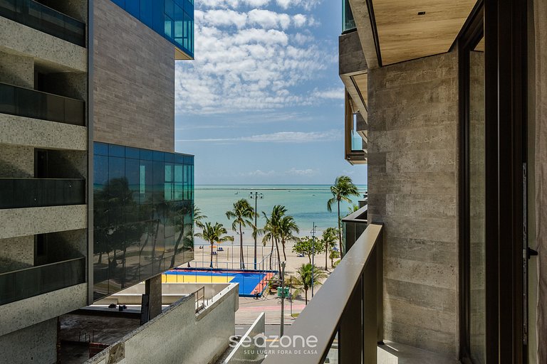 Hermoso Estudio con Vista Lateral al Mar NWT0505