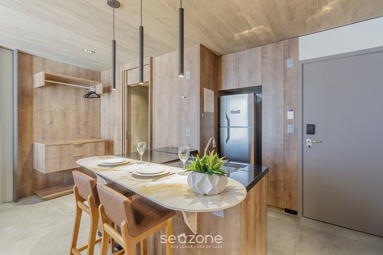 Estúdio completo com Vista Lateral p/ Mar NWT0503