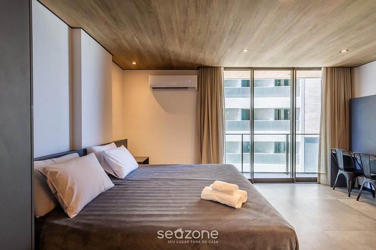 Encantador estudio vista lateral al mar NWT0906