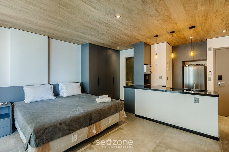 Estúdio na Orla c/ Piscina e Sauna NWT0903