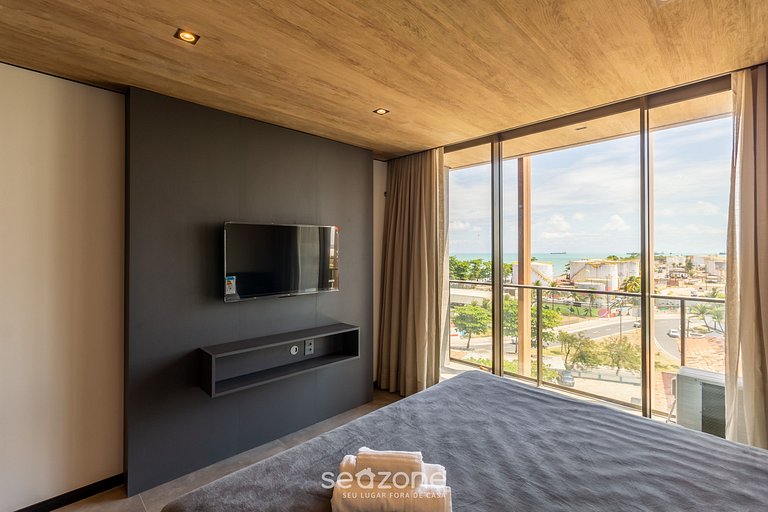 Estudio con piscina y vista lateral al mar NWT0916