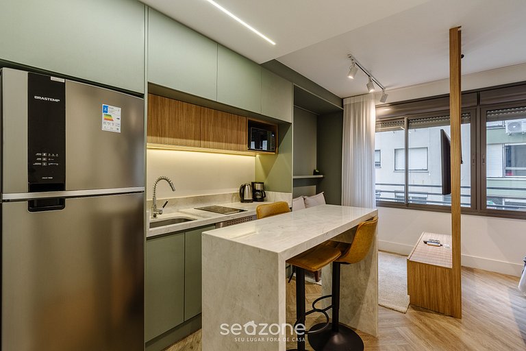 Lindo studio novo e moderno em Porto Alegre JRE417
