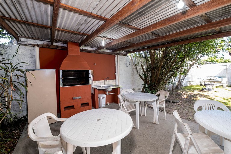 Apto com varanda próx da praia STCY101