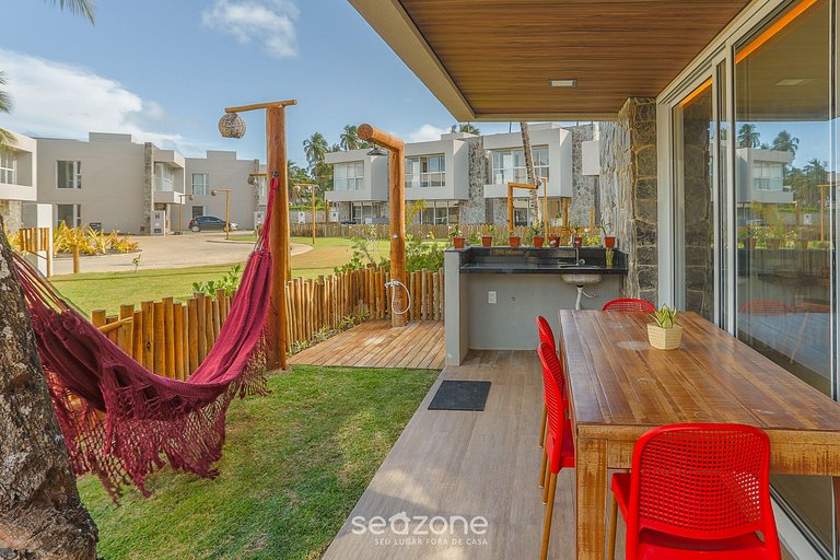 Casa con piscina en Playa do Marceneiro NLUH0008