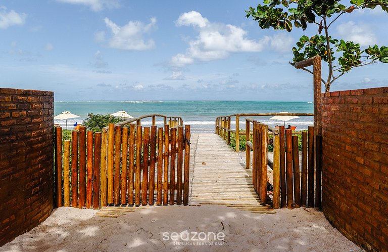 Casa com piscina na Praia do Marceneiro NLUH0008