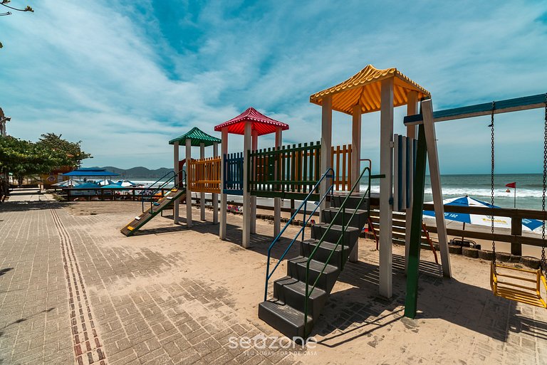 Apto 2Hab c/ Parrilla en Meia Praia MLO0601