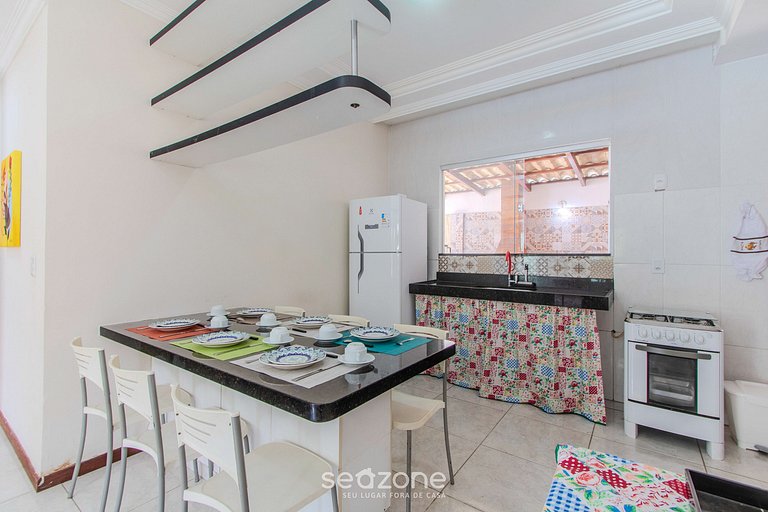 Apto c/ piscina e churrasqueira na Praia GIU0003