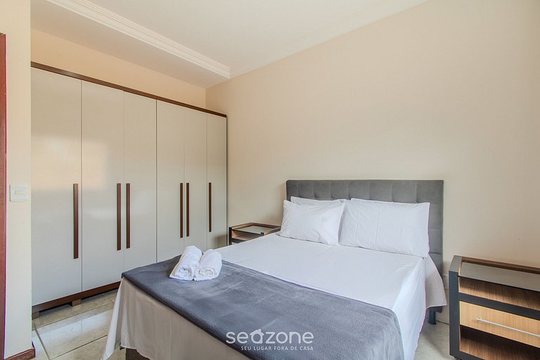 Apto c/ piscina e churrasqueira na Praia GIU0003