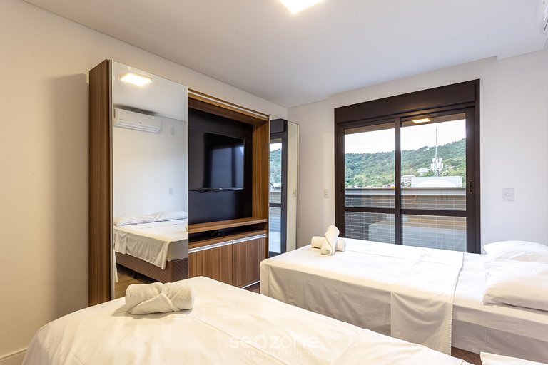 Dúplex Cerca de la Playa en Jurerê JPR410