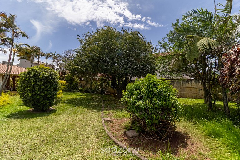 Apto c/ churrasq. privativa nos Ingleses SJS0007