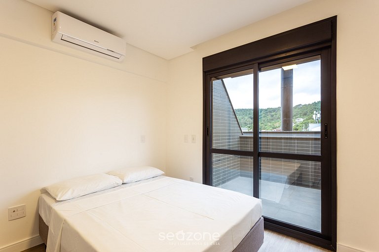 Dúplex Cerca de la Playa en Jurerê JPR410