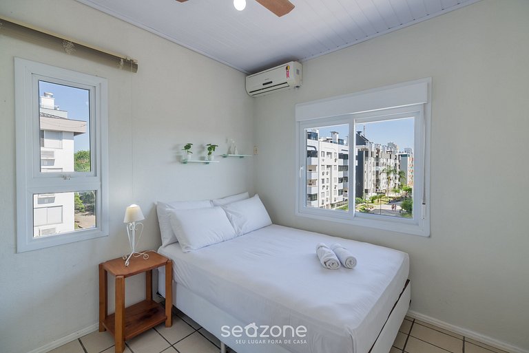 Apartamento c/ Churrasqueira em Jurerê MLB0402