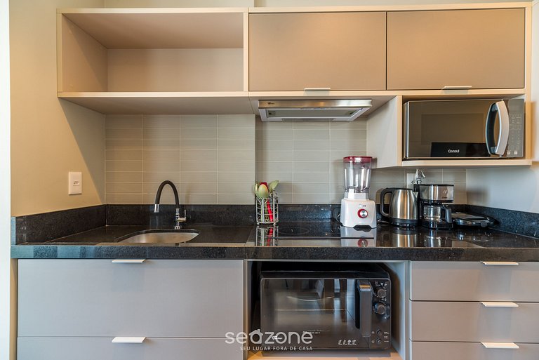 Apartamento com vista para o mar a 280 metros da praia MHF20