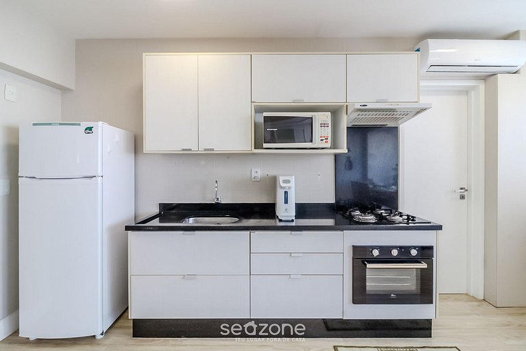 Apto vista mar a 200m do mar c/ 2 qts BC EBC0603