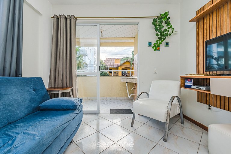 Apto c/varanda a 3min da praia de Bombas FLD103