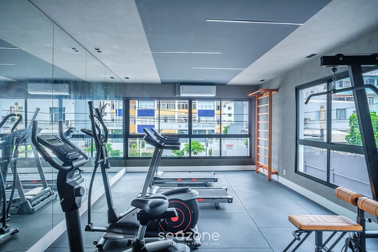 Moderno com piscina a 450m da Praia PRV1003