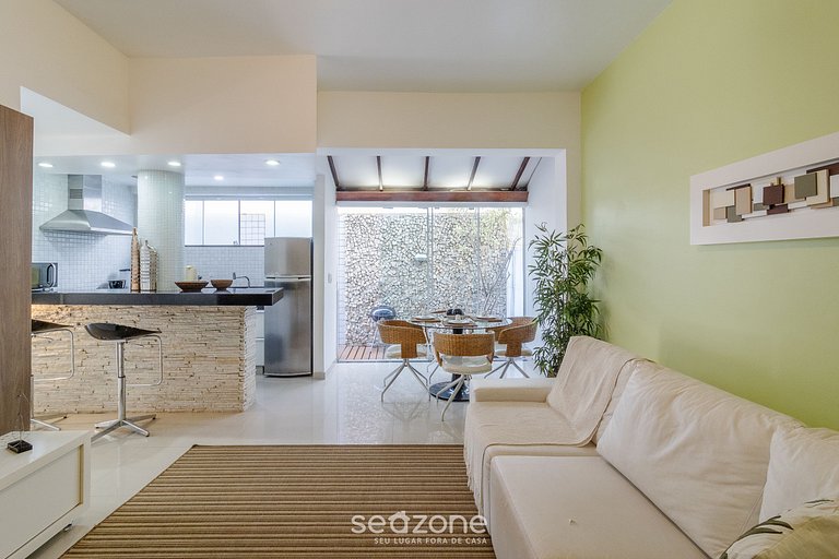 Apto planta baja a 5min da Praia do Forte EMA101