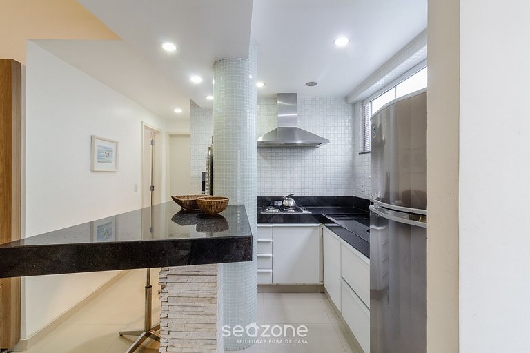 Apto planta baja a 5min da Praia do Forte EMA101