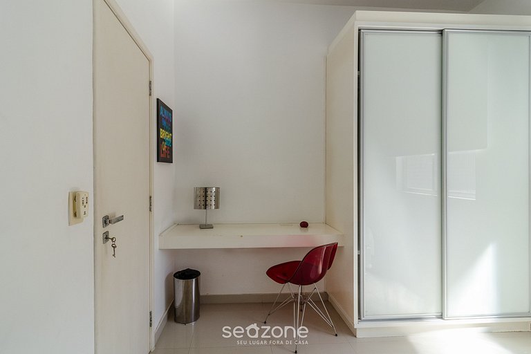 Apto térreo a 5min da Praia do Forte EMA101