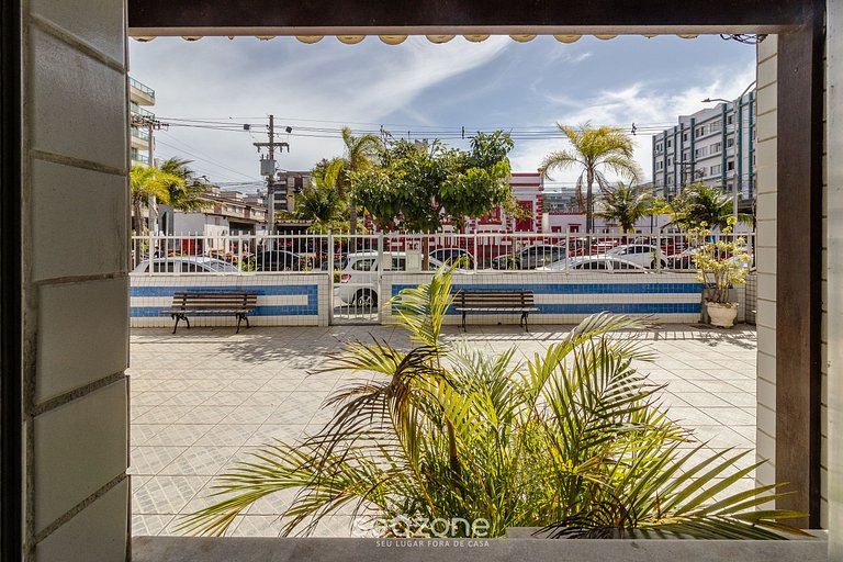 Apto térreo a 5min da Praia do Forte EMA101