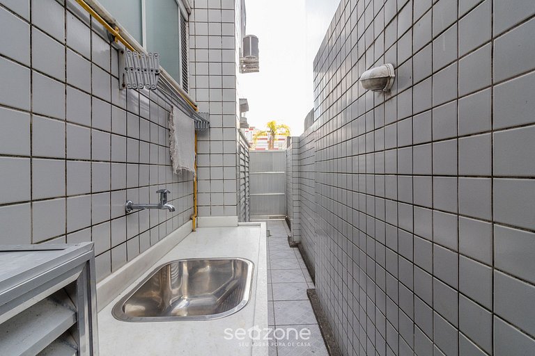 Apto planta baja a 5min da Praia do Forte EMA101