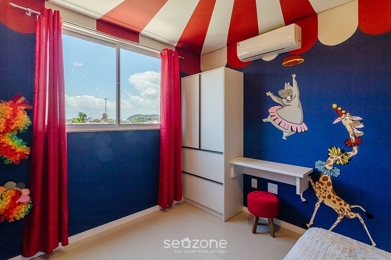 Ap temático de animales a 600m de la playa OBP0303