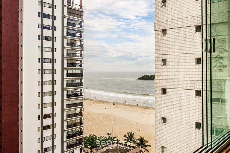 Apto Pé na Areia no Centro de Balneário ACO803