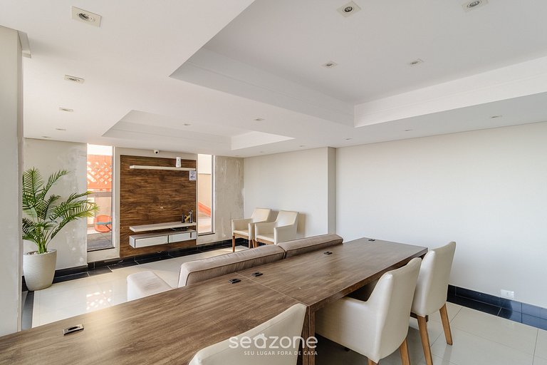 Lindo Apto na orla de Balneário Camboriú CET1604