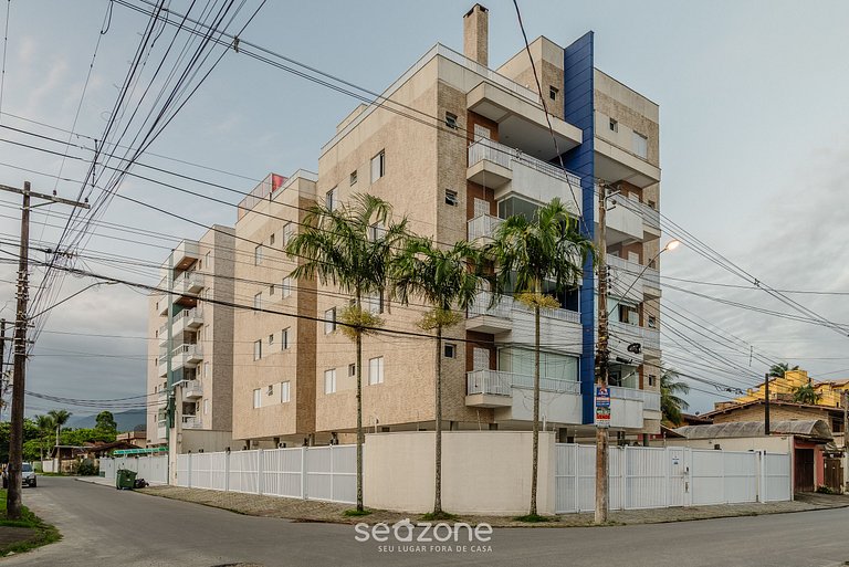 PVI - Apartamentos charmosos a apenas 450m da orla em Ubatub