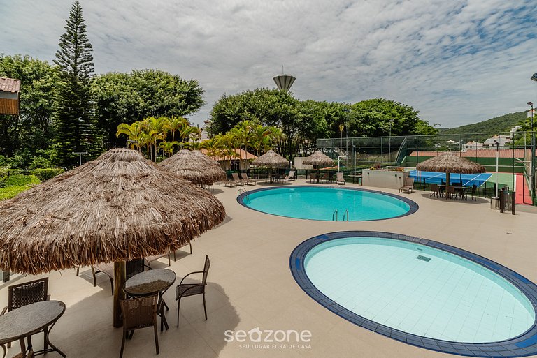 Apt 5min de la encantadora Praia Brava CCU203