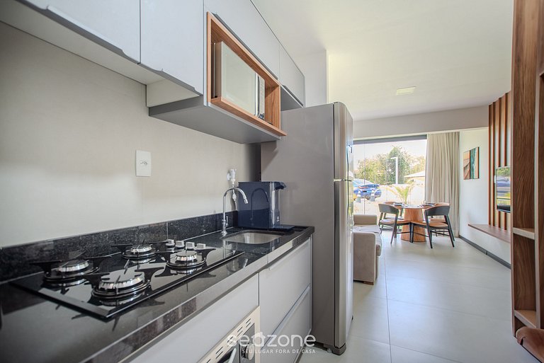 Apartamento c/ Piscina na Praia do Forte VLP0109