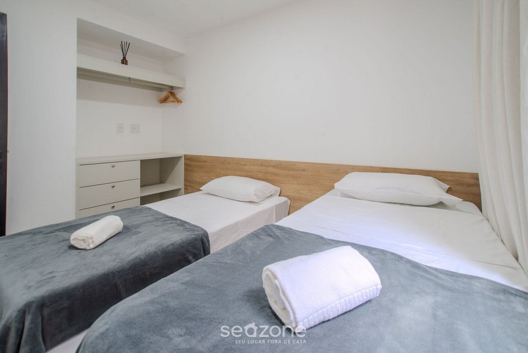 Apartamento c/ Piscina na Praia do Forte VLP0109