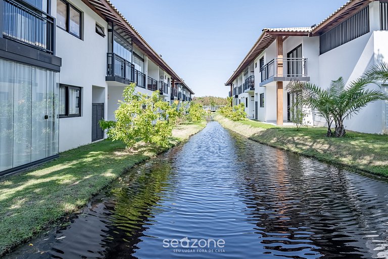 Apartamento c/ Piscina na Praia do Forte VLP0109