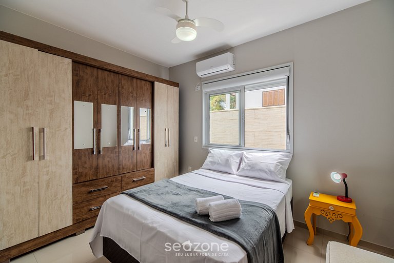 Apto c/ Churrasq. 600m da praia em Floripa RLI0101