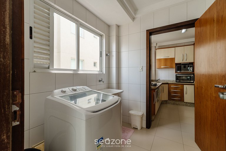 Apto vista mar c/ churrasq. a 50m da Praia ATT0602