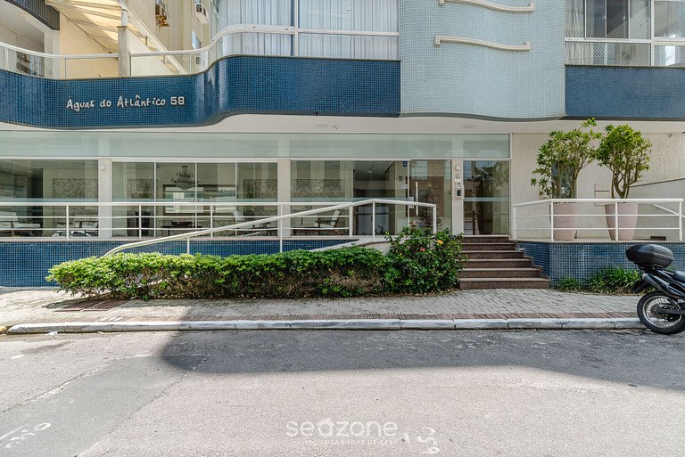 Apto vista mar c/ parrilla a 50m playa ATT0602