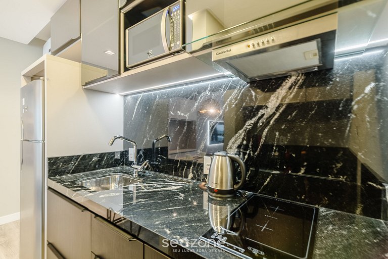 Studio completo c/ piscina em Itapema IFT1405