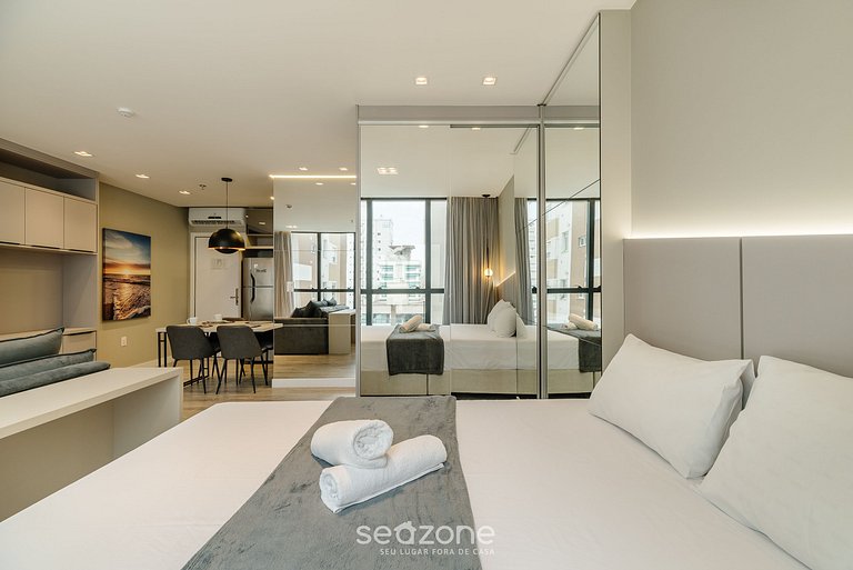 Studio completo c/ piscina em Itapema IFT1405