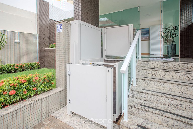 Apto vista mar 290m da praia em Salvador RMO0602