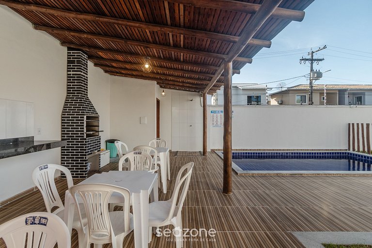 Apartamentos em Condomínio com Piscina - Porto Seg. - PTR