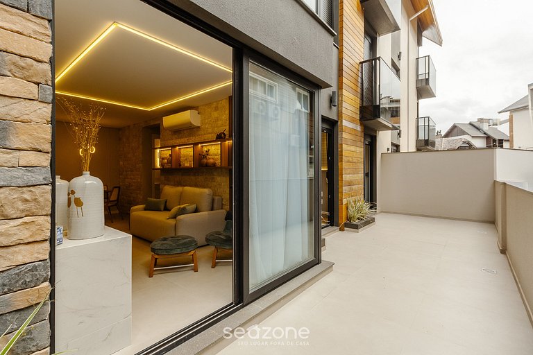 Apartamento Luxuoso no Centro de Gramado DLH0202